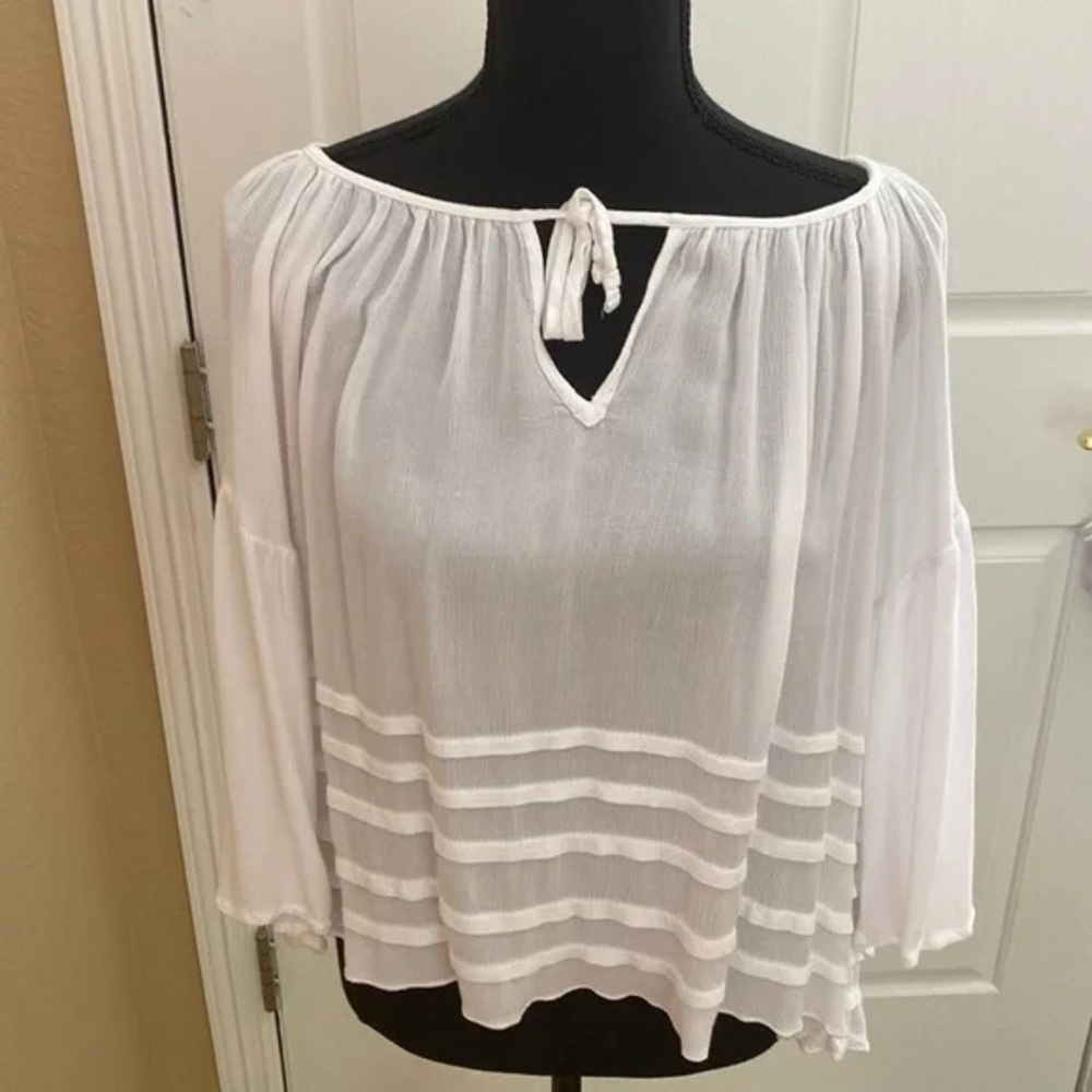 Abercrombie and Fitch White Peasant Top with Bow Tie Across, Size XS